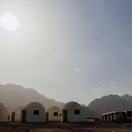 Abdo Caribbean Camp Hotel Nuweiba Ngoại thất bức ảnh